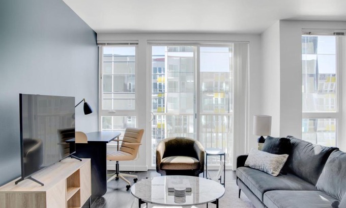 Wilburton Apartamento | Bellevue 1BR w Gym WD nr Spring District SEA-412