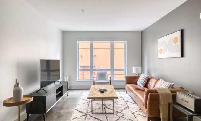 West Bellevue Apartamento | Bellevue 1br w wd gym lounge nr Downtown Park SEA-528