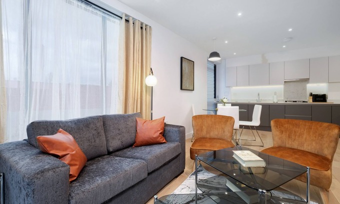 Belmont Apartamento | Belmore 2 Bedroom Luxury Apt. with Parking in Stanmore, North West London - 06