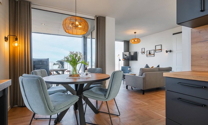Marienleuchte Apartamento | BeltEck vacation apartment - pure sea view. Sauna. Family friendly.