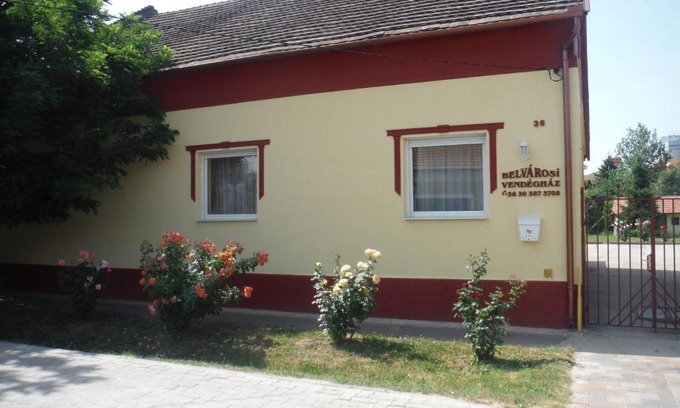 Oroshaza Casa | Belvárosi Vendégház