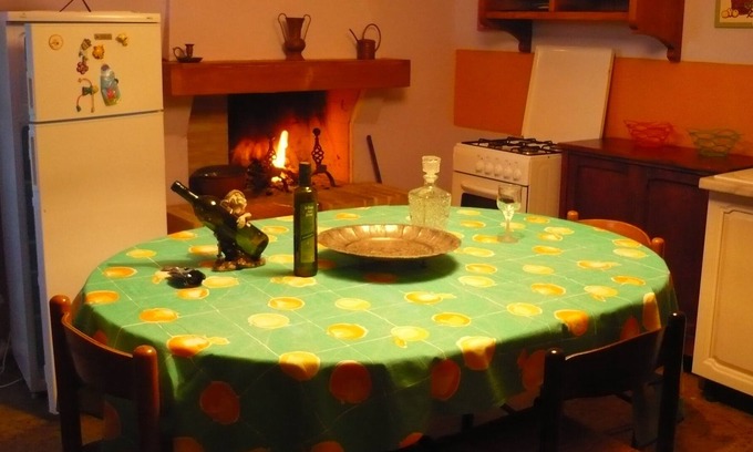 Ortezzano Apartamento | Apartamento Belvedere en granja orgánica