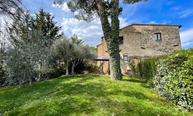 San Gimignano Apartamento | Belvedere di Giulia - countryside with pool