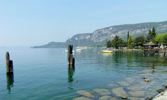 Pesina Spezie Villa | Hermosa mansión en Pesina, Spezie cerca del lago