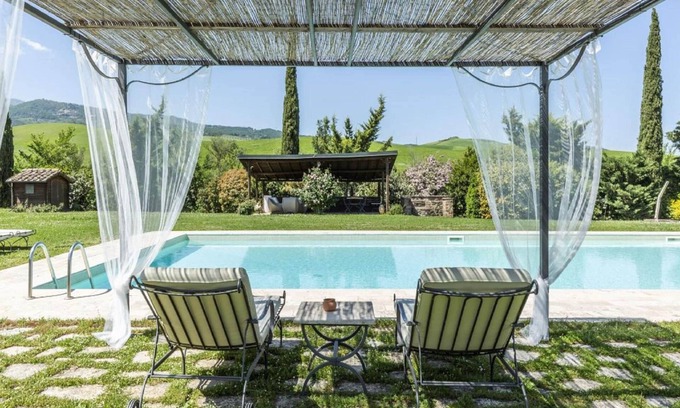 Gallina Villa | Belvilla by OYO Villa Acqua