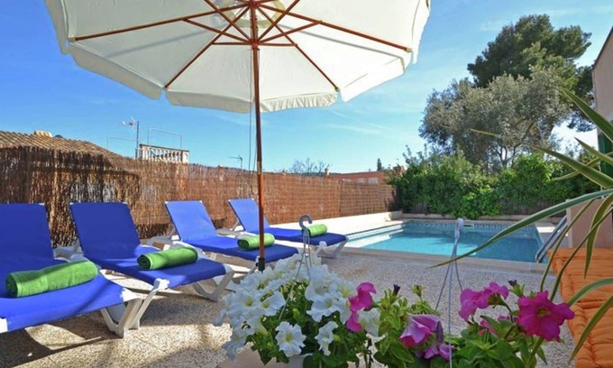 El Toro Chalet De Esquí | Villa moderna con piscina privada en El Toro
