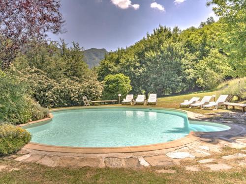 San Godenzo Casa | Belvilla by Oyo Rustic holiday home with pool