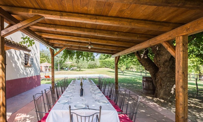 Pergola Villa | Villa de lujo en Pantana Serraltaa conpiscina