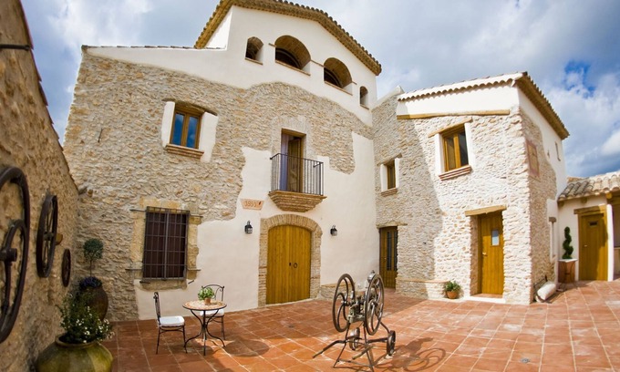 La Bisbal del Penedés Villa | Mansión de lujo en Catalunya con Sauna
