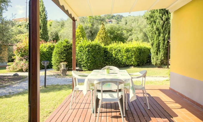 Montebello di Mezzo Casa | Casa de vacaciones en Bolano con piscina, terraza