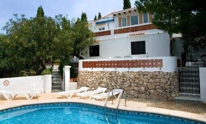 Orba Villa | Villa Benicasa con dos dormitorios y una piscina privada.