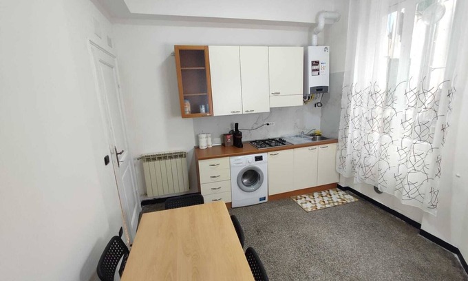 Sestri Ponente Apartamento | Benny apartment exclusive use Genoa Airport
