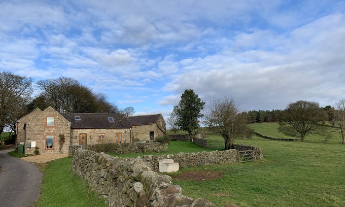 Crich Casa | BENT CHAPEL COTTAGE, pet friendly, with a garden in Wirksworth
