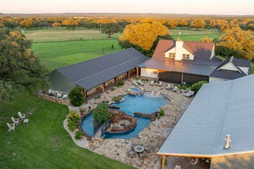 Burnet Casa | Bent Oak Highland Ranch and Concierge Services