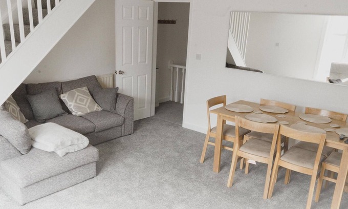 Crewe Casa | Bentley Lofts - By Sigma Stays