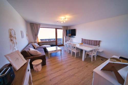 Missen-Wilhams Apartamento | Berg-Juwel mit Hallenbad und Sauna - direkt an der Skipiste