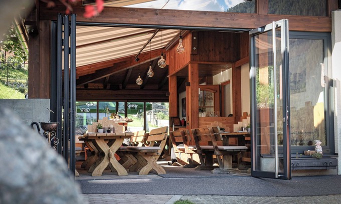 Lesachtal Casa | Berggasthof Pension Lahnerhof