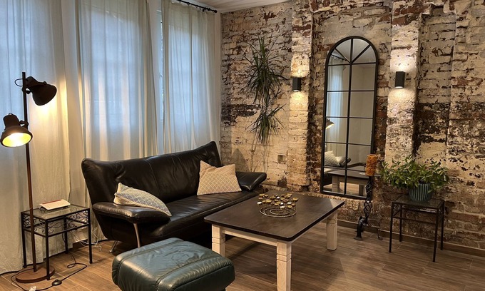 Wermelskirchen Apartamento | Bergisches Paradies mit Sauna, Terrasse und Privatem Teich