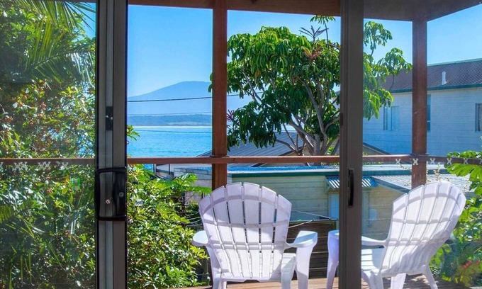 Bermagui Casa | Bermagui Bay Beach House. Bungalow in the Heart of Bermagui