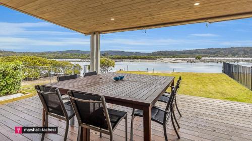 Bermagui Casa | Bermagui River View - Unit 1,1 Lindo Street 3 bdrm Villa