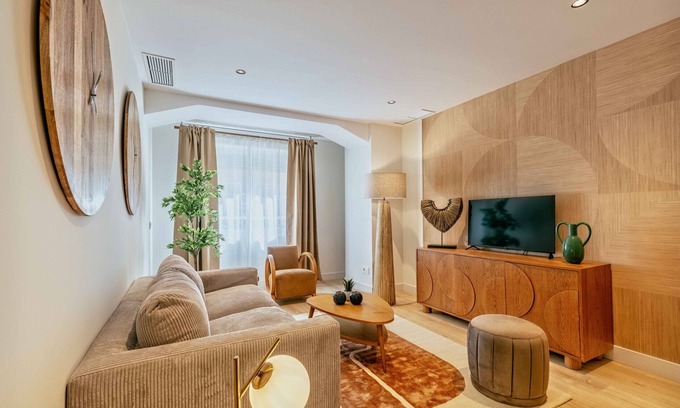 Nueva España Apartamento | Apartamento Bernabeu Place V en Madrid