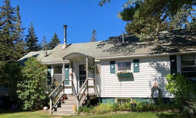Bernard Cabaña | Bernard Cabin