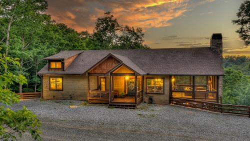 Blue Ridge Casa | Bert's Hideaway