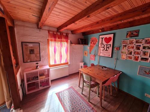 Greifswald City Centre Apartamento | Berthi's Townhouse in city center