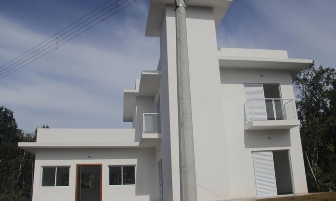 Costa do Sol Casa | Bertioga, playa de Guaratuba, Costa del Sol - Casa grande, nueva, 4 suites con piscina