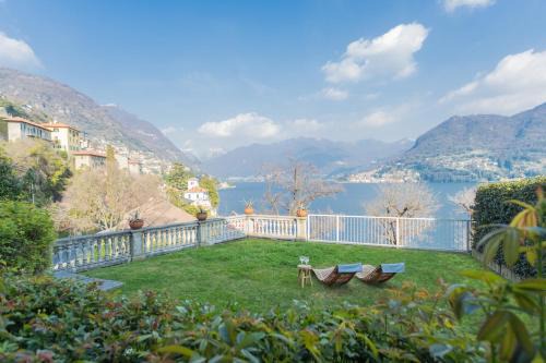 Moltrasio Apartamento | Besana 9 on the Lake - Private garden & parking by Rent All Como