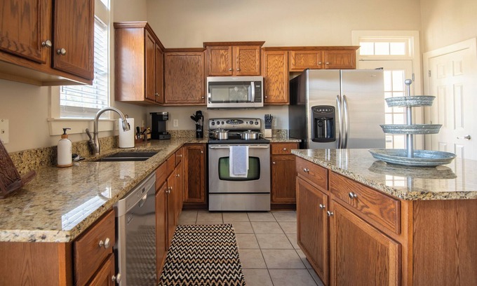 Bessemer Casa | Bessemer Beauty: Suburban Charm with Modern Flair