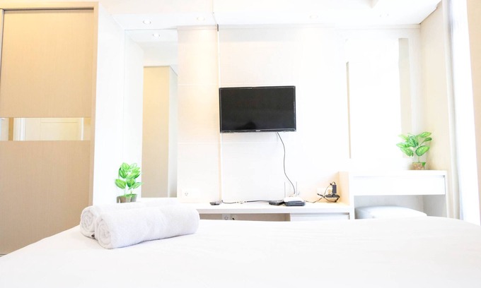 Gubeng Apartamento | Best Choice And Strategic 1Br Apartment At Trillium Residence