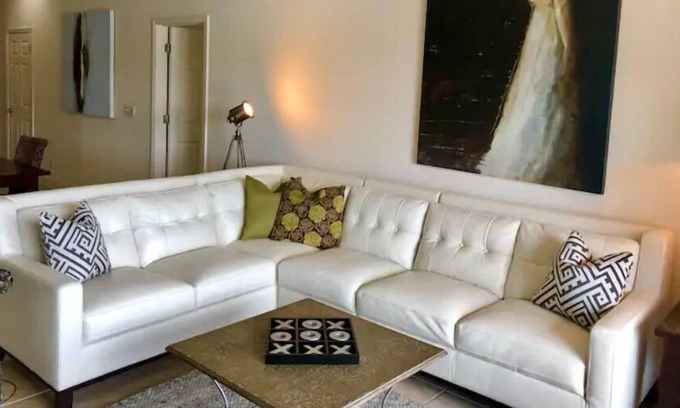 Jasper Condominio | Best Condo at Smith Lake!