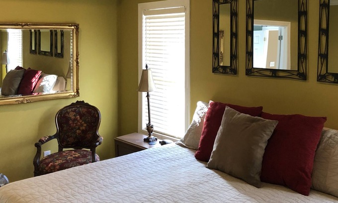 West Point Casa | Best deal for big groups
