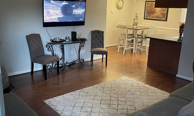 Energy Corridor Apartamento | Best Entire 1Bed/2Bath at its rate