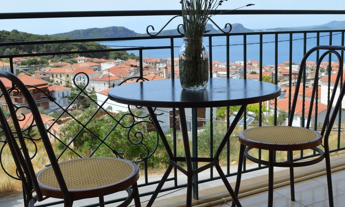 Pylos Apartamento | Best House Sea View Apartment