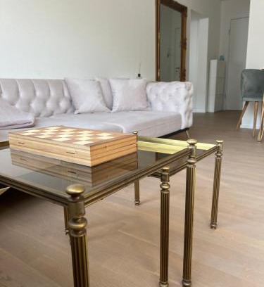 Gundeldingen Apartamento | Best located & fully equipped apartment at Basel SBB main station
