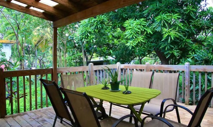 Esperanza Apartamento | BEST LOCATION-CASA MANGÓ Charming 2-bedroom apartment with WiFi >Pet friendly<