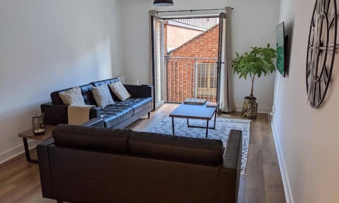 Belfast Central District Apartamento | Best Location in Belfast! Free Parking-Luxury Accommodation