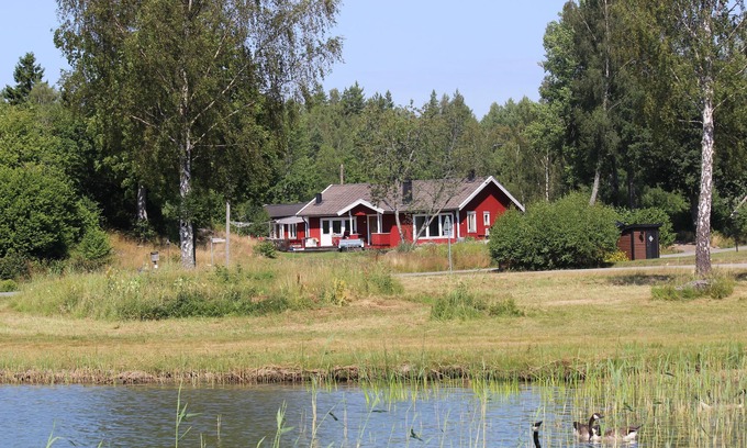 Sodersvik Villa | La mejor ubicación en el archipiélago con jacuzzi, sauna, barco de pesca y canoas