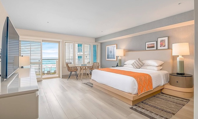Carlsbad Village Hotel | Best Place to Unwind! Beachfront Property w/ Outdoor Pool, Free Breakfast!