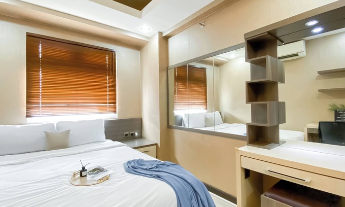 Rawasari Apartamento | Best Price And Relaxing 1Br At Green Pramuka City Apartment