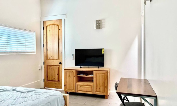 South San Jose Apartamento | Best Rest for Less in San Jose