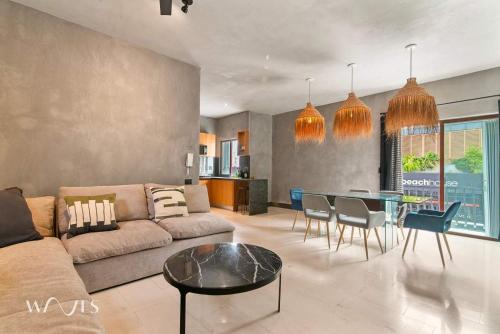 Área de la calle 12 Apartamento | Best Spot on 5th Ave - 2BR with King Beds & Style