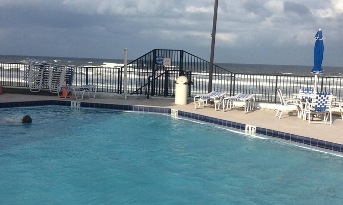 Daytona Beach Shores Complejo | ¡El mejor lugar en el océano para una maravillosa y hermosa estadía en DaytonaBeach Shores!