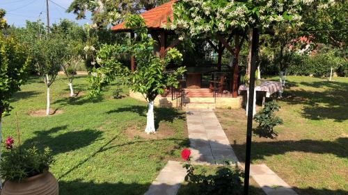 Nea Iraklia Casa | Best summer vacation