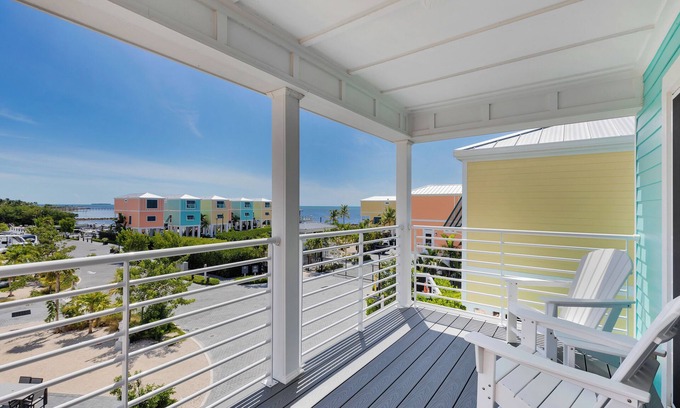 Islamorada Casa | Best sunrises in all of Islamorada!