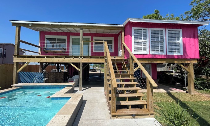 Cedar Lane Casa | Best Texas Fishing, Waterfront with a Swimming Pool and Pet Friendly