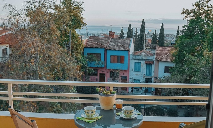 Agios Pavlos Condominio | Best Views in Old Town (Ano Poli)