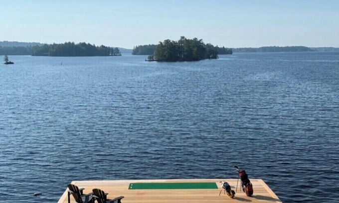 Port Carling Cabaña | BEST VIEWS ON MUSKOKA LAKE MUSKOKA BRAND NEW BUILD WITH HOT TUB